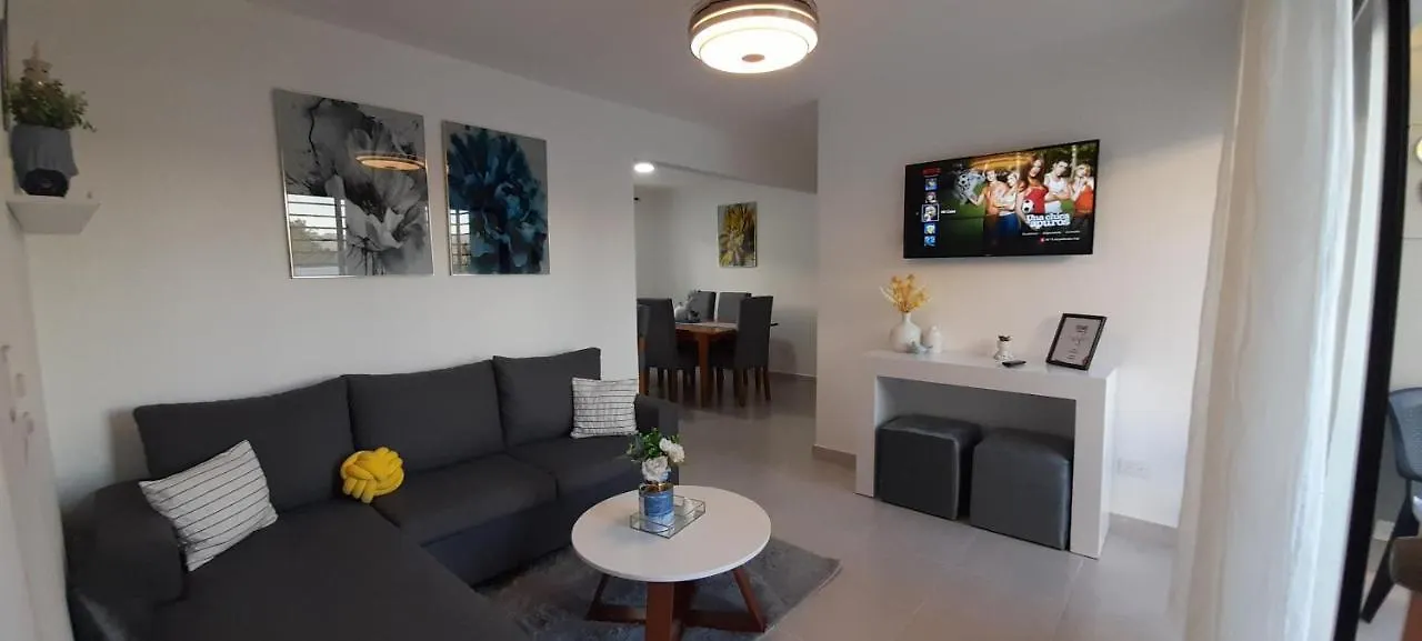 דירה סנטיאגו דה לוס קבאלרוס Graditi Valley Residence