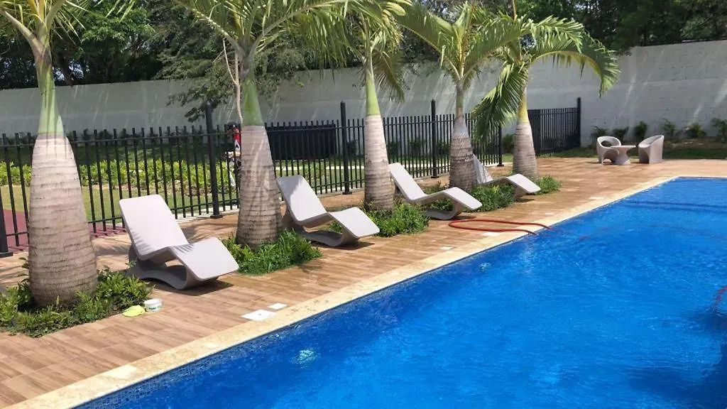 סנטיאגו דה לוס קבאלרוס Graditi Valley Residence